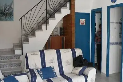 Maison meublee, belles prestations, pres de la plage et du port de plaisance
