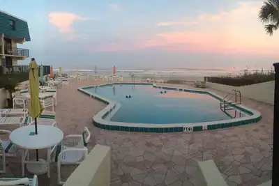 Image de Ocean Front Complex - Piscine chauffée - 2 Br / 2. 5 Bath Condo - Family Friendly