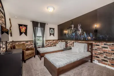 Image de Nouvelle maison de ville 5br avec piscine juste en face de l'étonnant Clubhouse Solara!