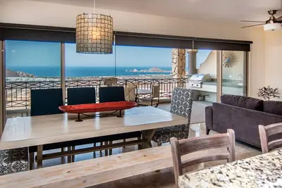 Image de Vue spectaculaire et condo de luxe
