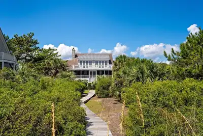 Image de Profitez de la tranquillité et des brises de mer dans cette maison en bord de mer