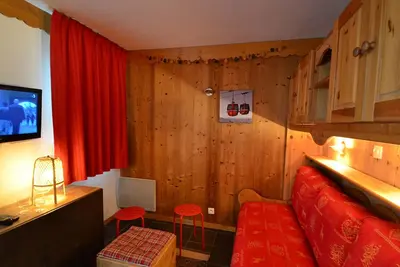 Image de Studio rénové style montagne pour 4 pers aux Menuires, balcon est, accès direct pistes