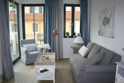 Image de www vacances Belle, maritime. strandperleruegen. en 5 Pers. 150 m de la plage