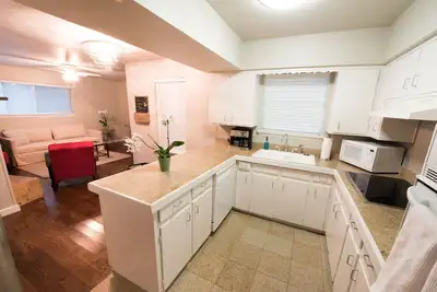 Image de Emplacement! Mise à jour avec goût 2-2 Lakewood Duplex, 1\/2 mile to White Rock Lake