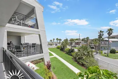 Image de Island South 27 - Condo 2 chambres avec deux salles de bain et vue sur l'océan