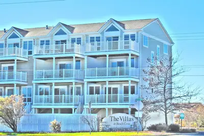 Image de Découvrez votre propre \"Shangrila at the Shore\"! Étapes de l'océan et de la baie! Vues!