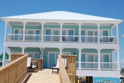 Image de Dates disponibles d'octobre à décembre; Maison de luxe en bord de mer avec rampe d'accès