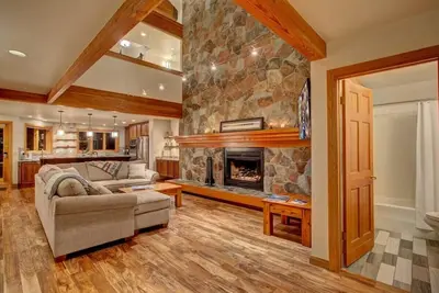 Image de La villa Fawngrove à Deer Valley - Spectaculaire maison de ville 3br