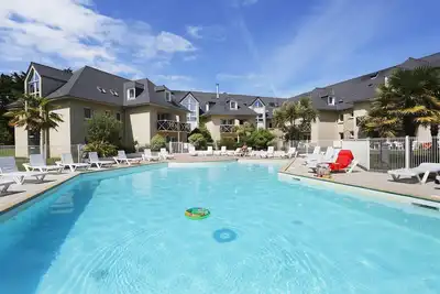 Image de Appartement en bord de mer mignon + lumineux | Marchez jusqu'�� la plage!