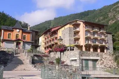 Image de Appartement de montagne avec accès piscine intérieure | Proche du centre!
