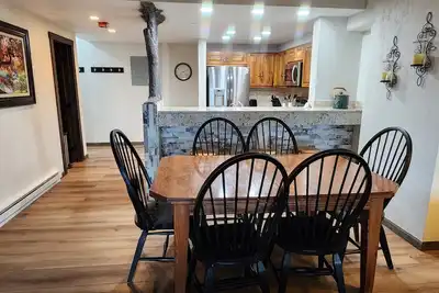 Image de Village à Condo Breckenridge - À côté de l'étang Maggies et du 1/2 bloc de la rue principale