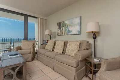 Image de Gulf Front! Guest Choice 2 Bedroom Condo! Vent d'��le d'ouest