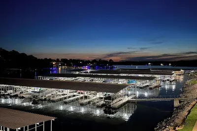 Image de Style moderne - Condo rénové! Vue imprenable! 2 piscines et plage! ! ☀️☀️