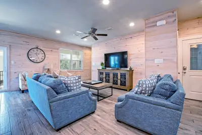 Image de 3 chambres + lits superposés ~ Animaux acceptés ~ Tortue grasse ~ Accès à la piscine ~ 10 couchages!
