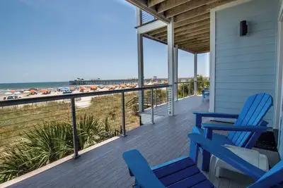 Image de La Playa, Beach Front, propre et confortable