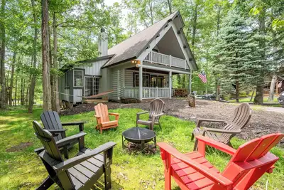Image de Whitewater Lodge - Accueil du lac avec bain à remous