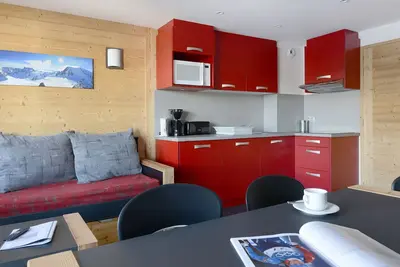 Image de Appartement rénové 6 personnes, accès facile pistes, sauna/hammam, parking gratuit