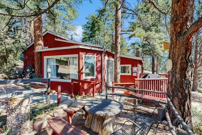 Image de Cabine confortable sur 4 hectares avec cuisine et terrasse meublée, vue sur le lac