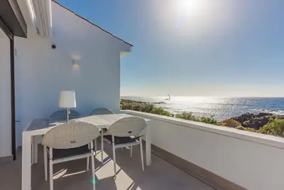 Image de Bungalow en face de la mer avec deux chambres à coucher à Tenerife