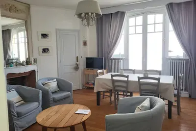Image de Bel appartement, à 2 pas de la plage, wifi, smart tv, idéal famille