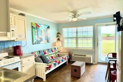 Image de Sunny Dunes View Studio_OCEANFRONT Complex_50 étapes vers la plage_WiFi