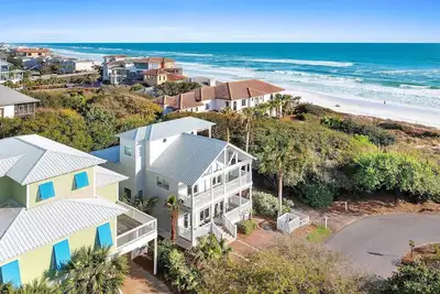 Image de Beach Dreams - Vue sur le golfe, piscine privée chauffée, service de plage gratuit, restaurants à proximité!