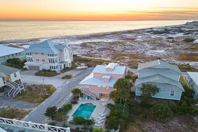 Image de Grayton Sunset - Gulf View, 30a, piscine priv��e chauffée, à quelques pas du sable!