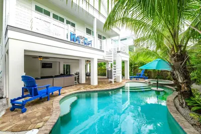 Image de Montego Bay - Cinq Chambres Maison, Couchages 11