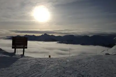 Image de Condo familial avec bain à remous privé à Kicking Horse Resort, Wifi gratuit