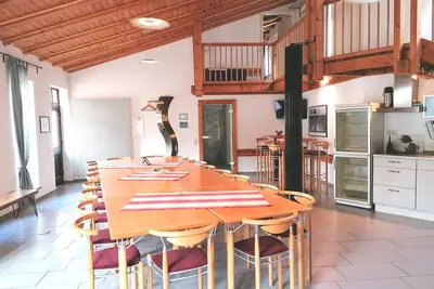 Image de Maison de vacances Eifel pour 30 personnes - pour les fĂŞtes de famille ou les amis de la famille