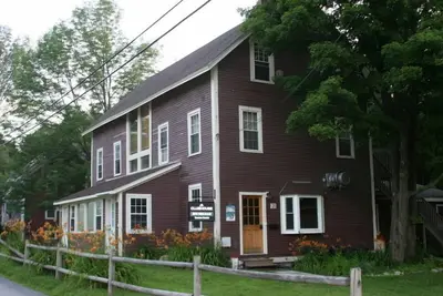 Image de The Clubhouse -11 Br Downtown, 7 Bath sur navette, 34 personnes