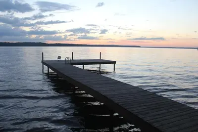 Image de Le nid d'oiseau sur le fleuve Tennessee