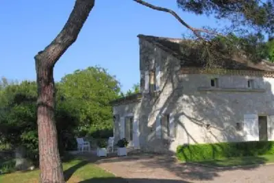 Image de Le pigeonnier de Lamiquelle: gîte de charme Maison de caractère avec Piscine