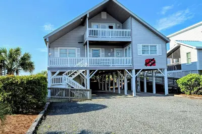 Image de ÉCONOMISEZ Big $$ 4 nuits du 24 au 28 août Oceanfront House 5br / 3ba Ramp-No Steps-WiFi-Linen