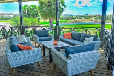 Image de Tropical Villa DiviDivi:vue magnifique sur le golf, accès plage & piscine à pied