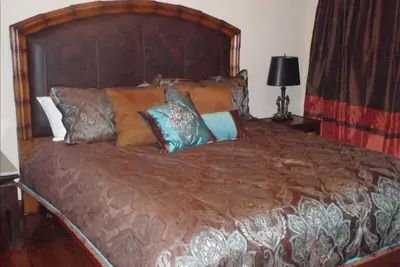 Image de 'Breads on Oak Bakery' Guesthouse: spacieuse, confortable, à pied du tramway
