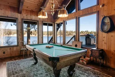 Image de The Voges 'Lake House: 3 Br / 6 Ba maison à Big Bear Lake, pour 10 personnes