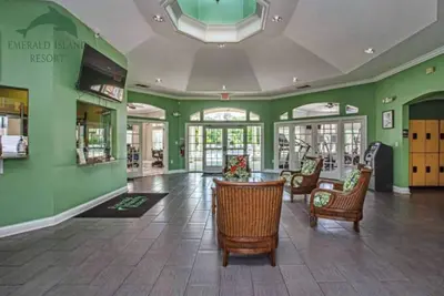 Image de Luxe 4 Chambres 3 salles de bain, dans résidence sécurisée Emerald Island Resort