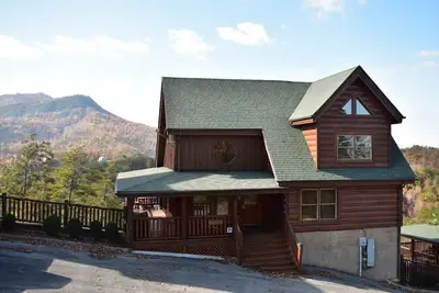 Vues sur la montagne! 3 miles à Prkwy / Gym / indr / piscine extérieure / putt golf, des salles de banquet