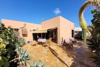 Image de Top bungalow, Tempormatratze 2x2 m, jardin orienté sud, règlement calme, wlan incl.