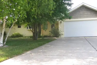 Image de Profitez de toutes les saisons avec une maison sur le canal au cœur d'Indian River