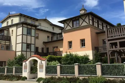 Image de Appartement sur deux niveaux avec vue sur la mer, Ă seulement 200 m de la plage