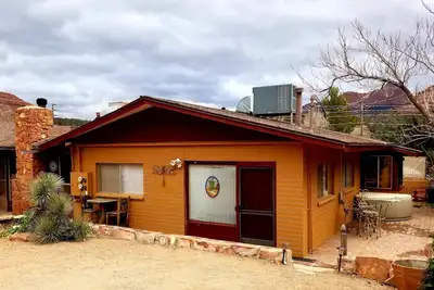Image de Guest House très bien situé avec des prix raisonnables dans le quartier résidentiel de Sedona