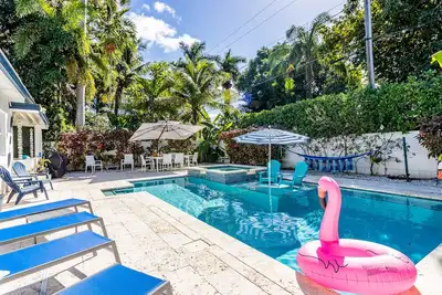 Image de ★ Près de la plage ★ | Piscine / Spa chauffée | Maison de luxe