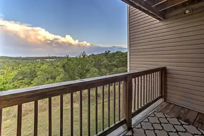 Image de Nouveau! Branson Condo w \/ Vues-4. 5 mi en dollar d'argent