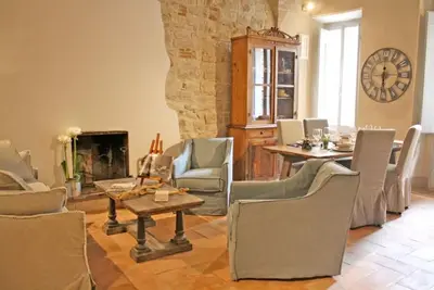 Image de Hautement évalué - Élégant appartement indépendant dans le centre de Todi