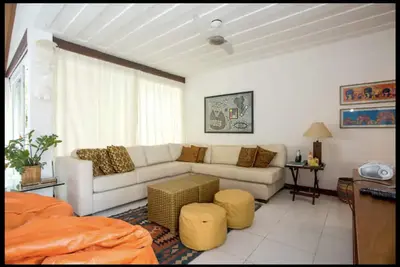 Image de Belle Maison Avec le Confort et la Tranquillité Pour Profiter en Famille et les Amis