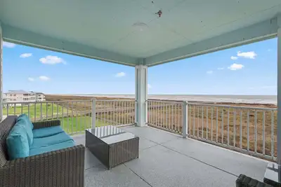 Image de Front de mer! ! R��servez dès maintenant pour des vacances amusantes à Bright Side!