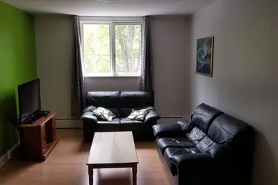 Image de Superbe condo très spacieux en centre ville