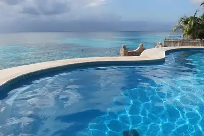 Image de Condo Oceanfront sur l'océan le plus bleu de l'île de Cozumel